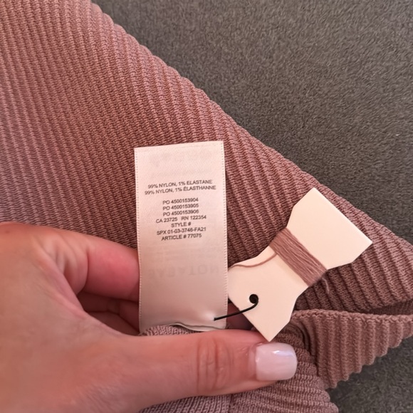 NWT Babaton Top - Picture 4 of 5